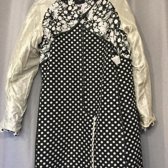 Weekend MaxMara  - Polka Dot Coat for Spring - Picture 6 of 8